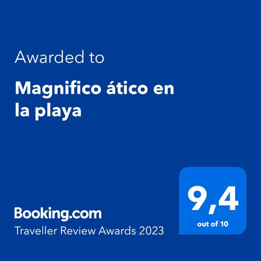 Atico Con Gran Terraza Y Vistas Al Mar Lägenhet Torre Del Mar Exteriör bild